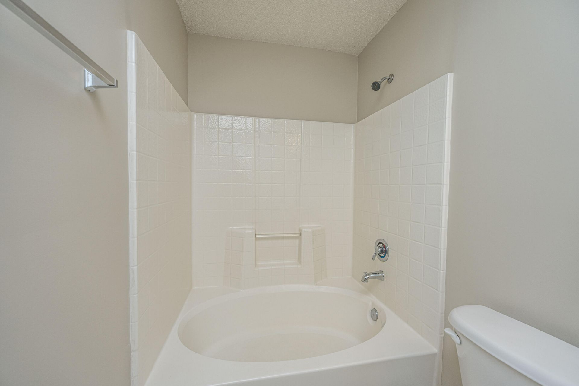 252 Trickle Drive Photo 15