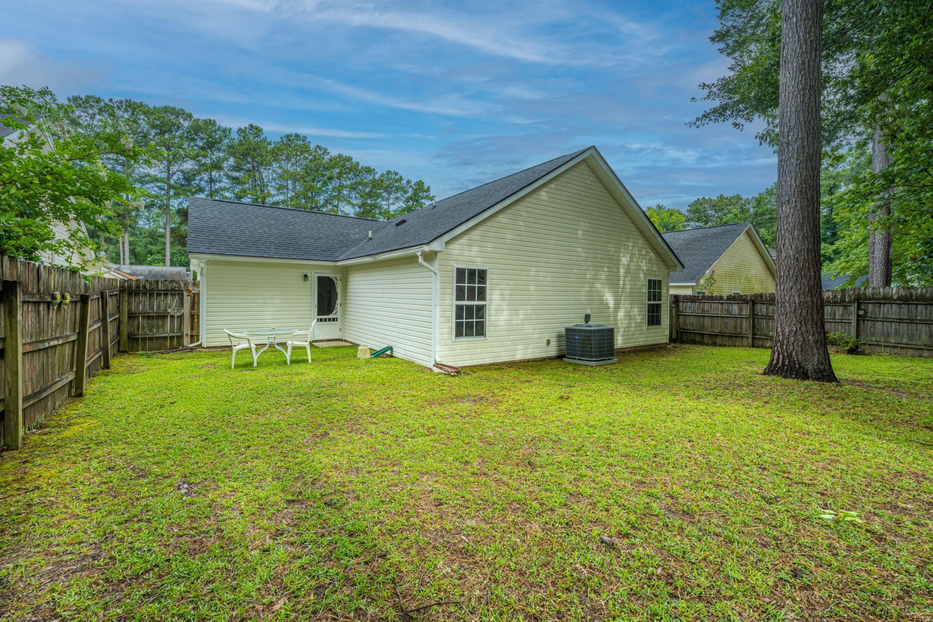 252 Trickle Drive Photo 23