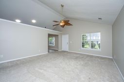 252 Trickle Drive photo 4