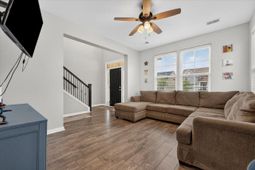 124 Oyama Road photo 4