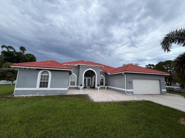 15325 N 75th Ln N , Loxahatchee, FL 33470