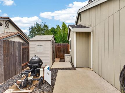 4048 Hunters Dr, Loomis, CA 95650 Photo