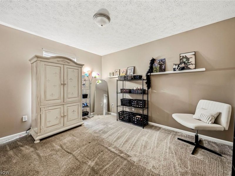 2854 Berne Street, Akron, OH 44312 Photo 8