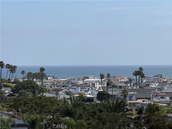 270 Cagney, Unit 207, Newport Beach, CA 92663