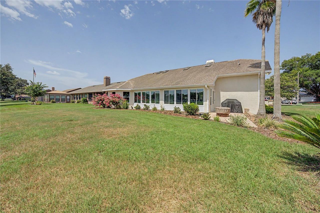 6207 Huntington Drive , Zephyrhills, FL 33542 Photo