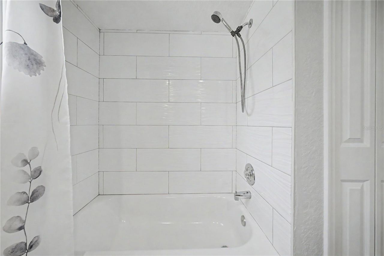 6207 Huntington Drive , Zephyrhills, FL 33542 Photo