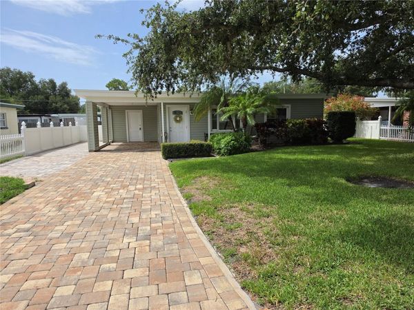 3510 W PAUL AVENUE , TAMPA, FL 33611