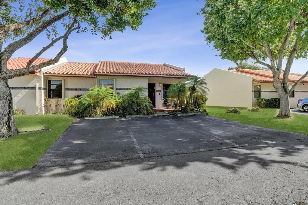 11218 SW 58th Circle, Cooper City, FL 33330 Photo