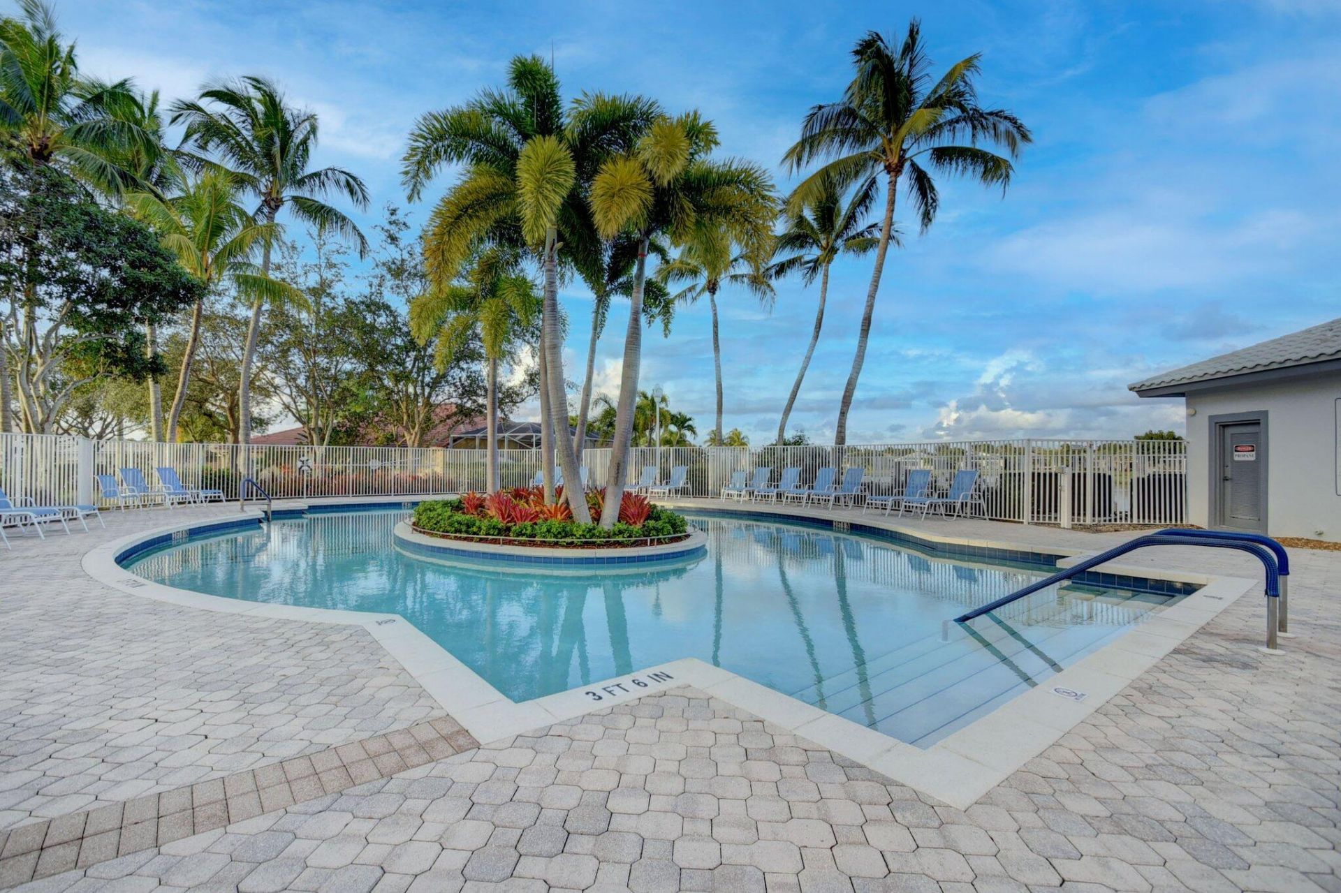 2096 Stonington Terrace, West Palm Beach, FL 33411 Photo
