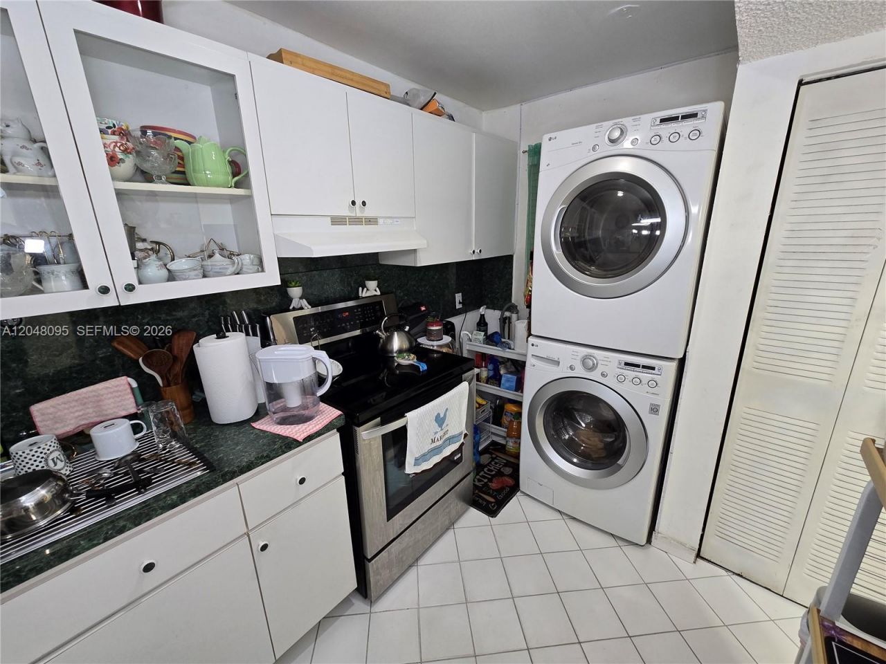 1555 W 44th Pl , Unit 235, Hialeah, FL 33012 Photo