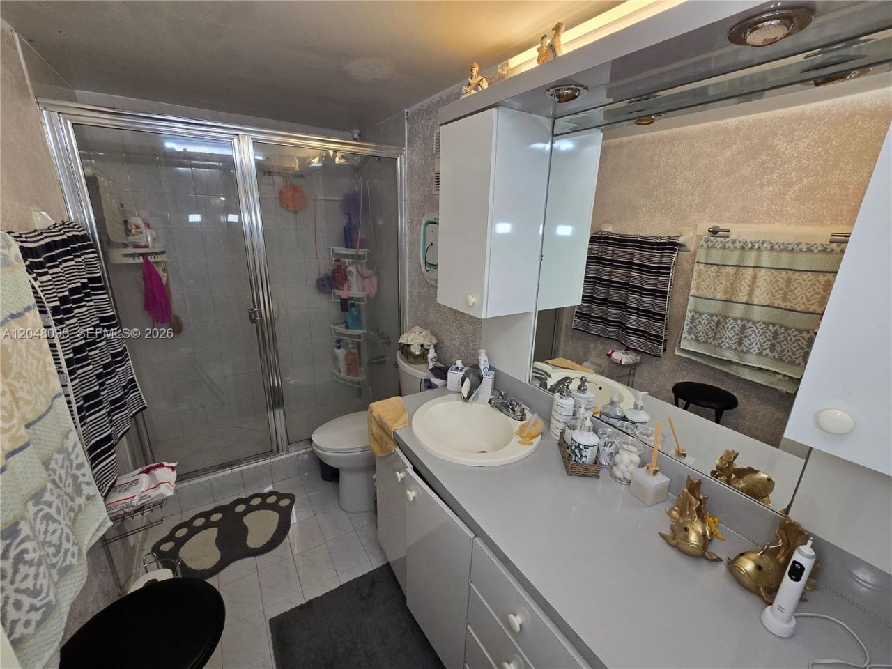 1555 W 44th Pl , Unit 235, Hialeah, FL 33012 Photo