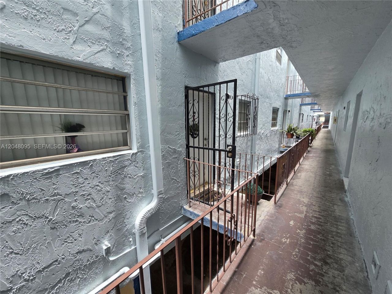 1555 W 44th Pl , Unit 235, Hialeah, FL 33012 Photo
