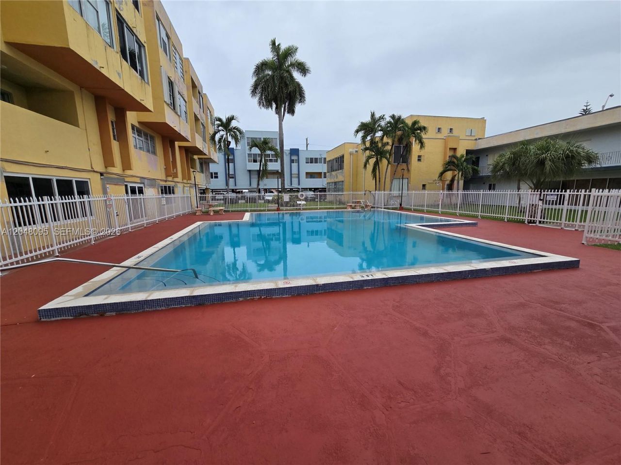 1555 W 44th Pl , Unit 235, Hialeah, FL 33012 Photo