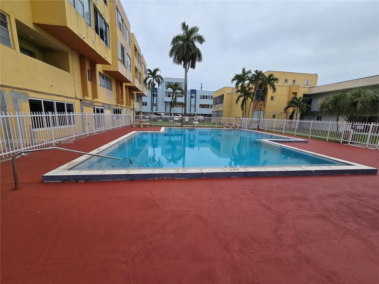 1555 W 44th Pl , Unit 235, Hialeah, FL 33012 Photo