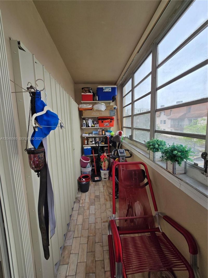 1555 W 44th Pl , Unit 235, Hialeah, FL 33012 Photo