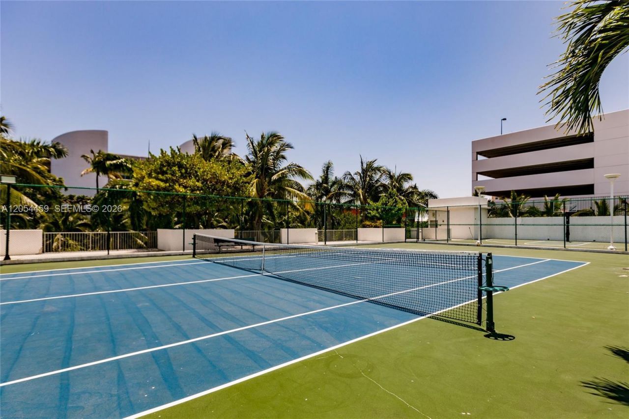 3029 NE 188th St , Unit 714, Aventura, FL 33180 Photo