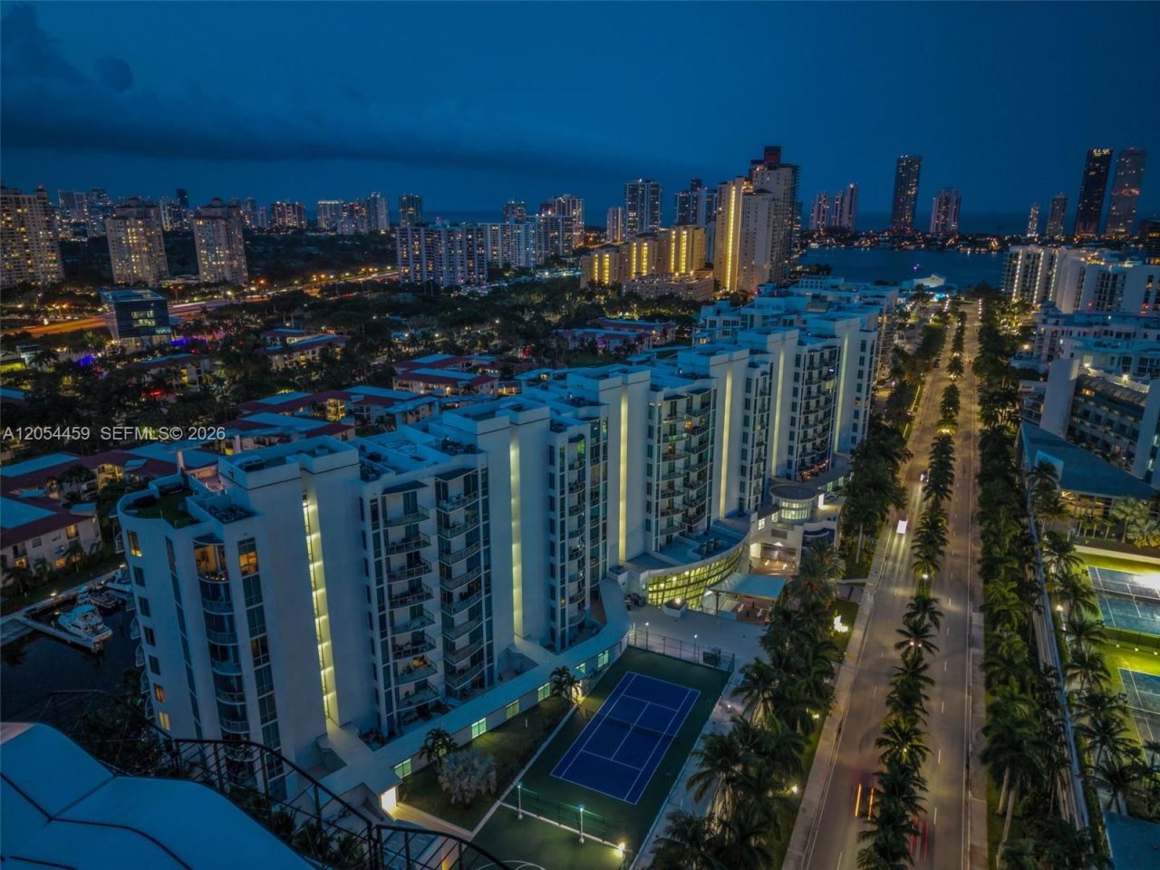 3029 NE 188th St , Unit 714, Aventura, FL 33180 Photo