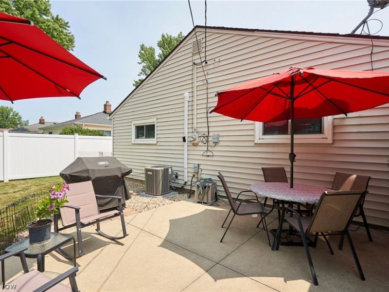 6371 Eastondale Road, Mayfield Heights, OH 44124 Photo 25