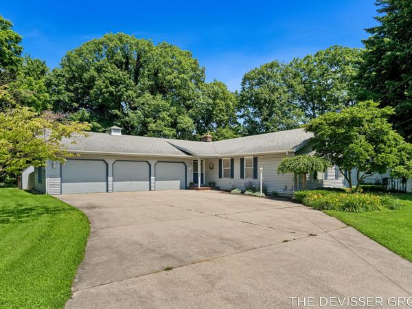 14289 Essenburg Drive, Holland, MI 49424