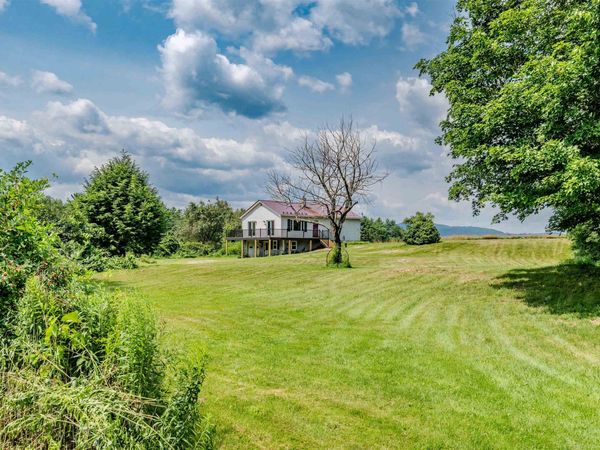 1875 Coppermine Road, Monroe, NH 03771
