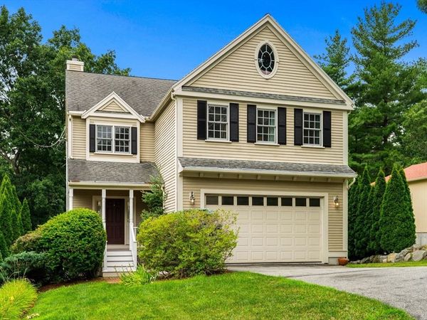 6 Hazel Rd, Lexington, MA 02420
