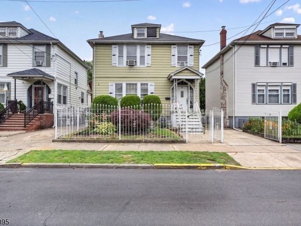 85 N 10Th St, Newark, NJ 07107