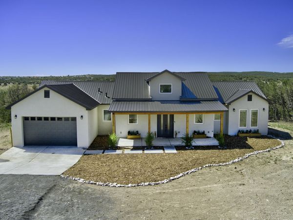 44 Heights Court, Sandia Park, NM 87047