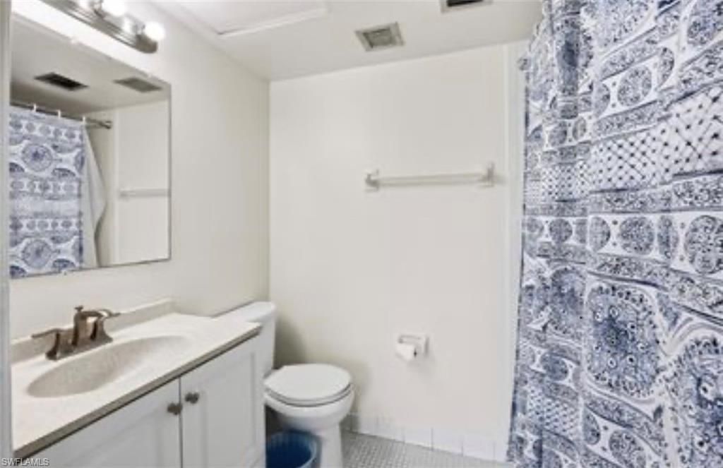 41 High Point Cir S, Unit 105, Naples, FL 34103 Photo