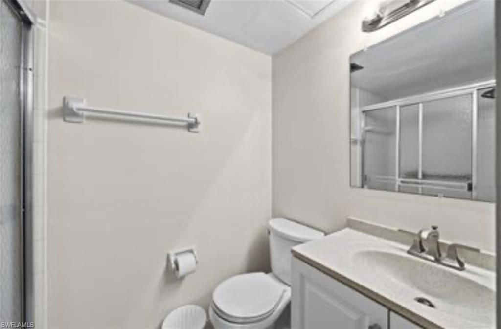 41 High Point Cir S, Unit 105, Naples, FL 34103 Photo