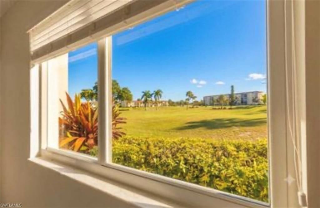 41 High Point Cir S, Unit 105, Naples, FL 34103 Photo