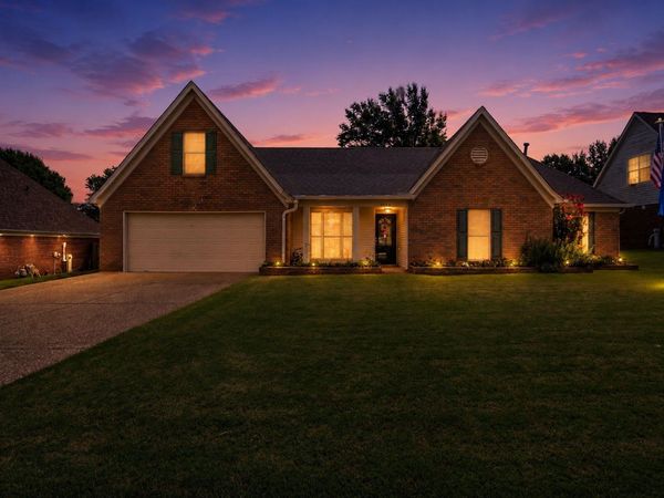 4020 ALTRURIA RD, Bartlett, TN 38135