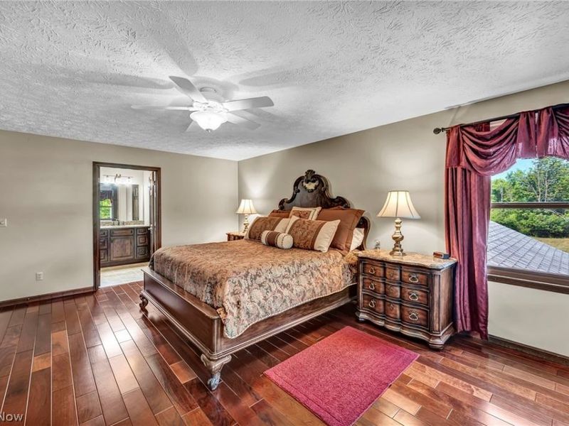 13720 Equestrian Drive, Burton, OH 44021 Photo 17