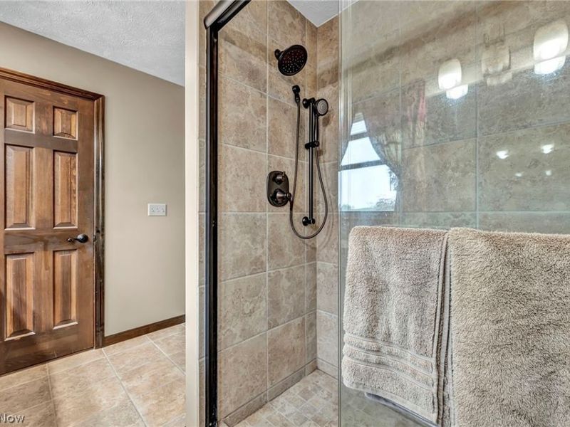 13720 Equestrian Drive, Burton, OH 44021 Photo 19
