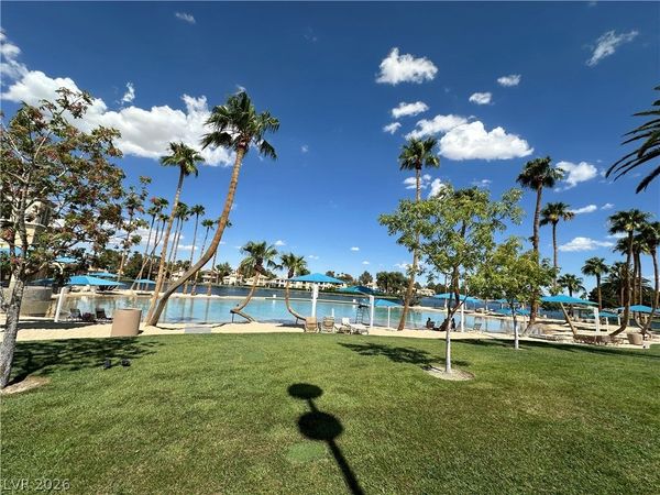 3151 Soaring Gulls Drive, Unit 2016, Las Vegas, NV 89128