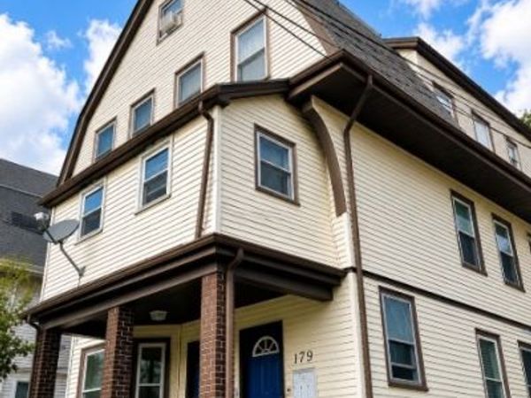 179 Belmont St, Unit 2, Belmont, MA 02478