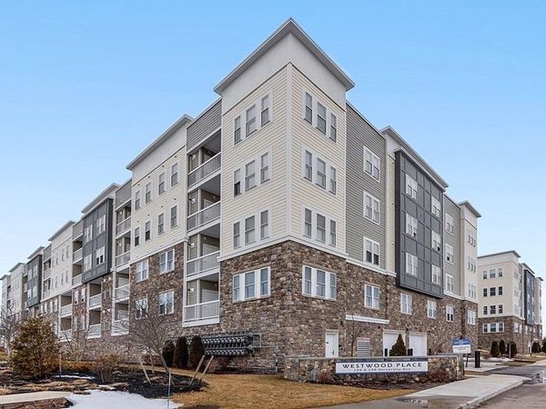 120 University Ave, Unit 2308, Westwood, MA 02090