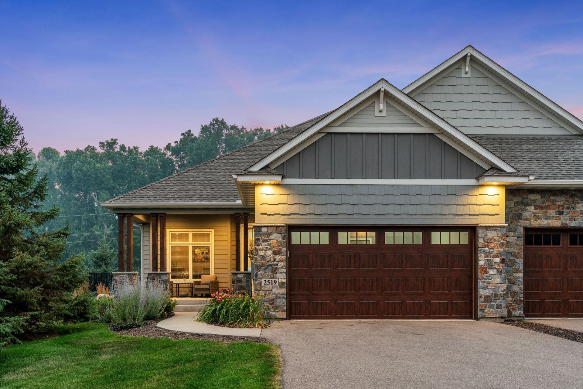 2519 Condon Court, Mendota Heights, MN 55120