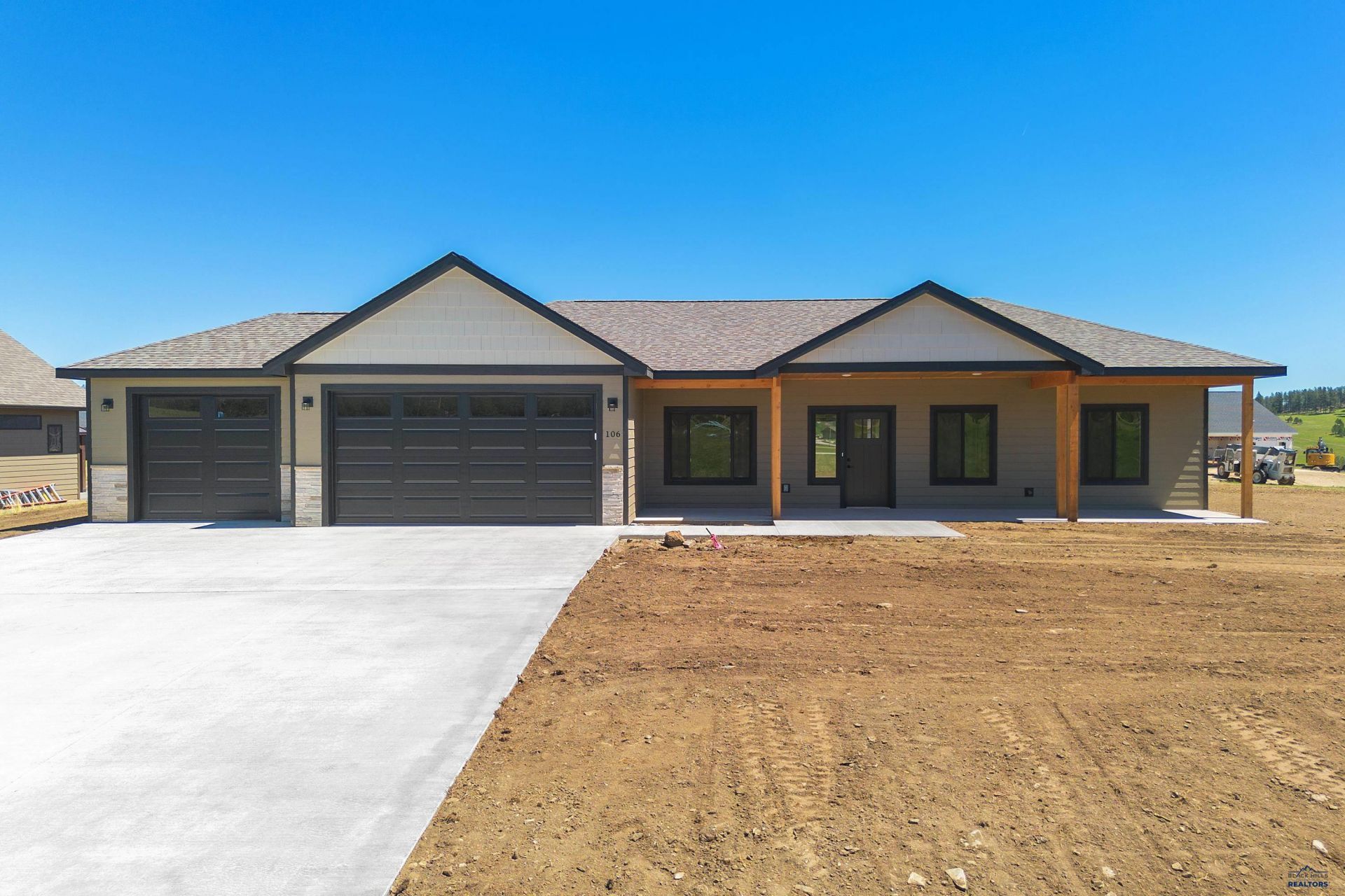 106 Stone Hill Dr, Custer, SD 57730 Main Photo