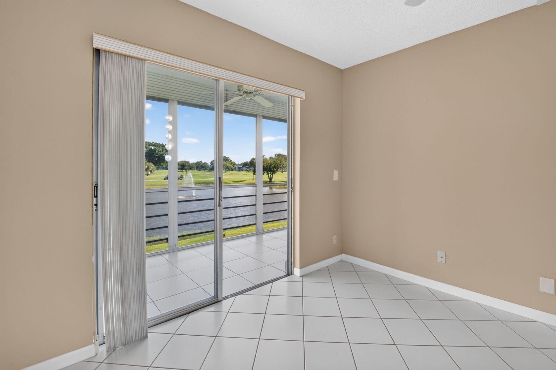 332 Capri G, Delray Beach, FL 33484 Photo