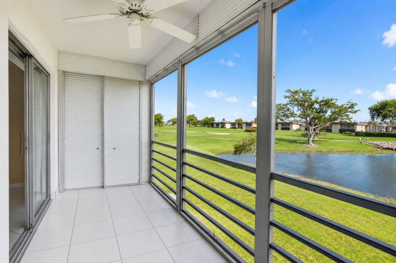 332 Capri G, Delray Beach, FL 33484 Photo