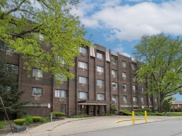 8455 W Leland Avenue , Unit 105N, Chicago, IL 60656