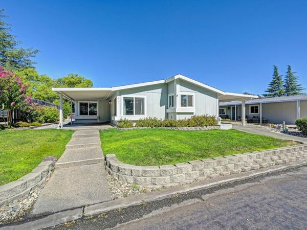 6141 Oak Lakes Ln, Citrus Heights, CA 95621