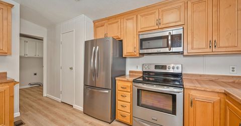 6141 Oak Lakes Ln, Citrus Heights, CA 95621 Photo