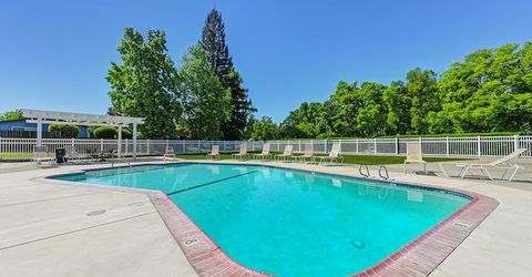6141 Oak Lakes Ln, Citrus Heights, CA 95621 Photo