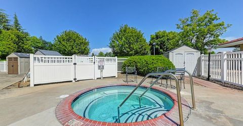 6141 Oak Lakes Ln, Citrus Heights, CA 95621 Photo
