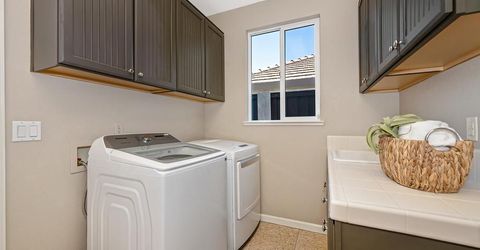 1688 Orvietto Dr, Roseville, CA 95661 Photo
