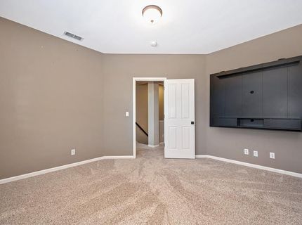1688 Orvietto Dr, Roseville, CA 95661 Photo