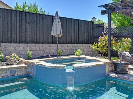 1688 Orvietto Dr, Roseville, CA 95661 Photo