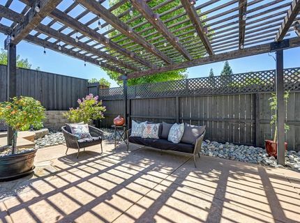 1688 Orvietto Dr, Roseville, CA 95661 Photo