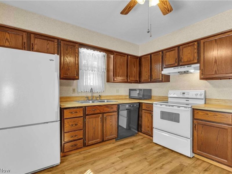 7074 Brandywine Drive, Mentor, OH 44060 Photo 10